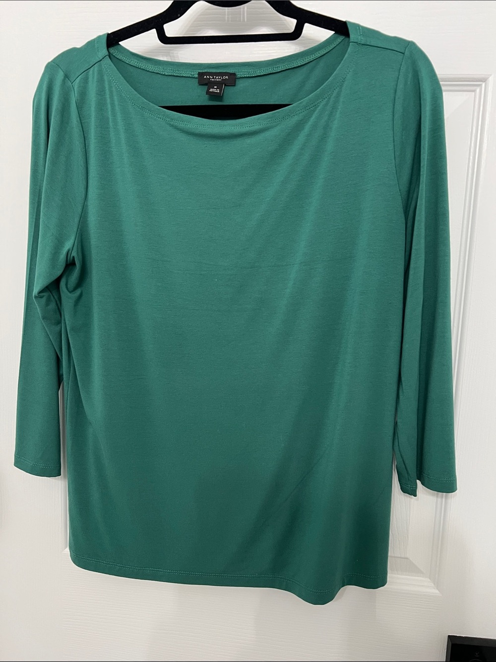 Ann Taylor Teal Green 3/4 Sleeve Scoop Neck Top